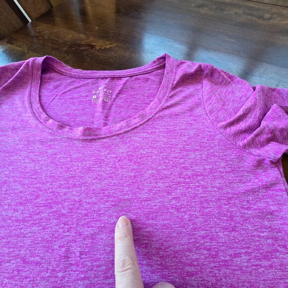 Nike Dri-Fit Short Sleeve Training Scoop Neck Tee Shirt - Size M - Picture 4 of 9